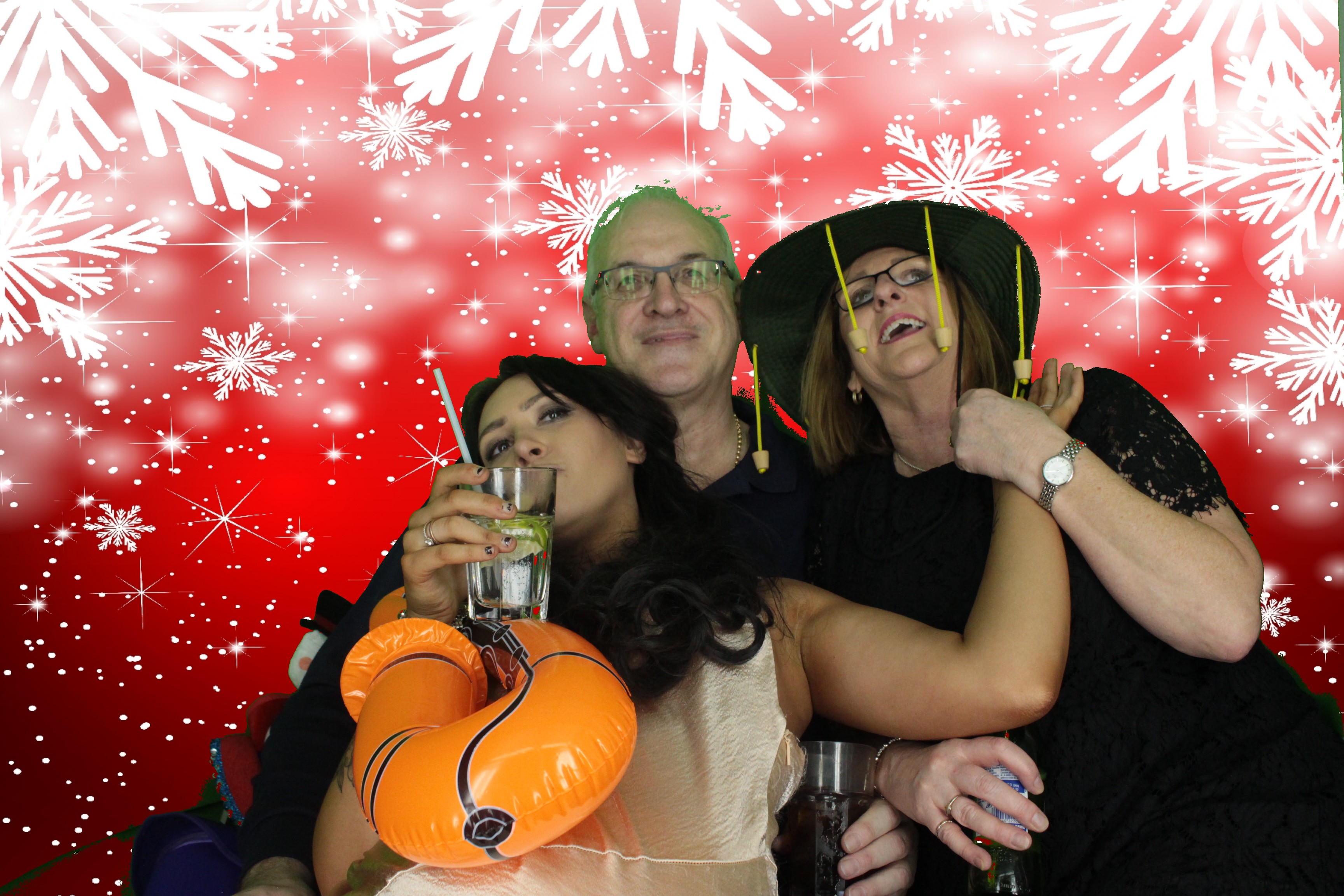 One Line Christmas Party | View more photos from the event at gallery.myphotoboothexperience.co.uk/u/MyPhotoBoothExperienceLtd/One-Line-Christmas-Party